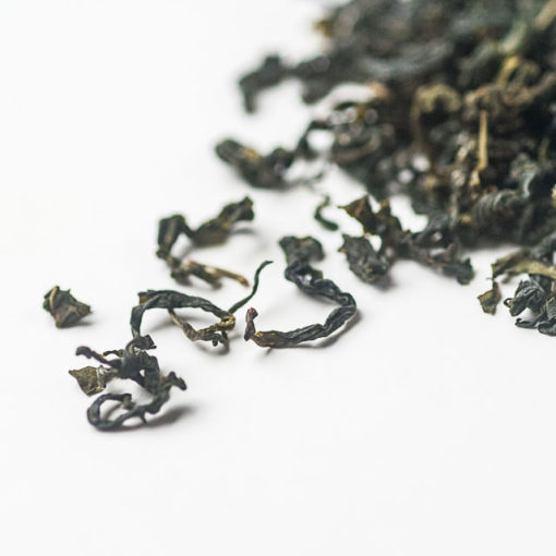 Organic Island Green Tea Detail